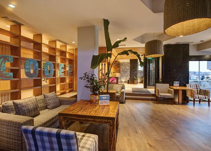 מלון Palmera & - Adults Only